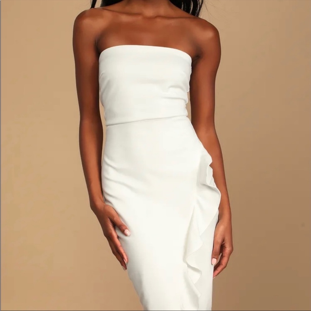 RePoshed Lulus White dress